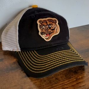 Boston Bruins Fanatics 2023 NHL Winter Classic Trucker Snapback Hat Kid/Youth